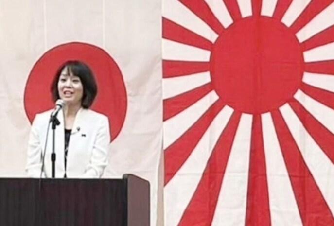 본문 이미지 - 서경덕 성신여대 교수가 한복 차림 여성 등을 조롱하는 글을 올인 일본 국회의원의 행동을 꼬집었다. 서경덕 교수 인스타그램