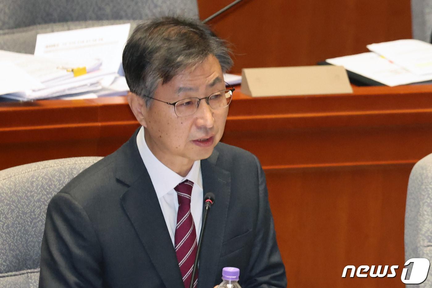 본문 이미지 - 최재해 감사원장이 7일 서울 여의도 국회에서 열린 예산결산특별위원회 전체회의에서 의원 질의에 답하고 있다. 2023.11.7/뉴스1 ⓒ News1 황기선 기자
