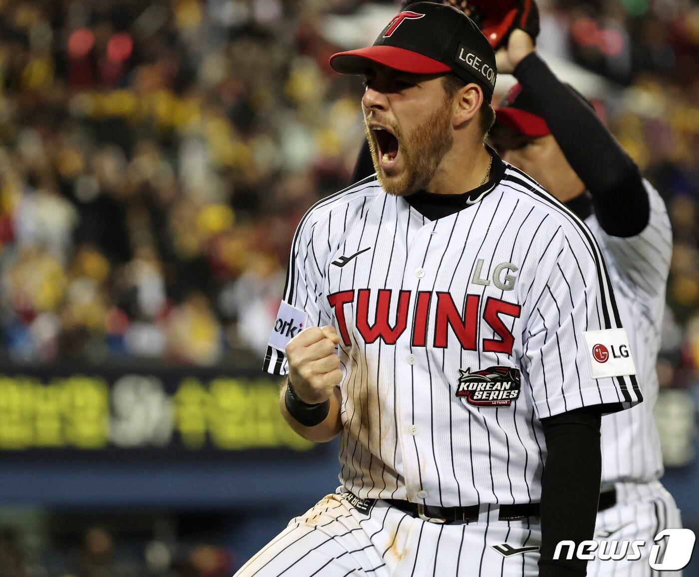 본문 이미지 - LG 트윈스의 외국인 타자 오스틴 딘. 2023.11.7/뉴스1 ⓒ News1 김진환 기자