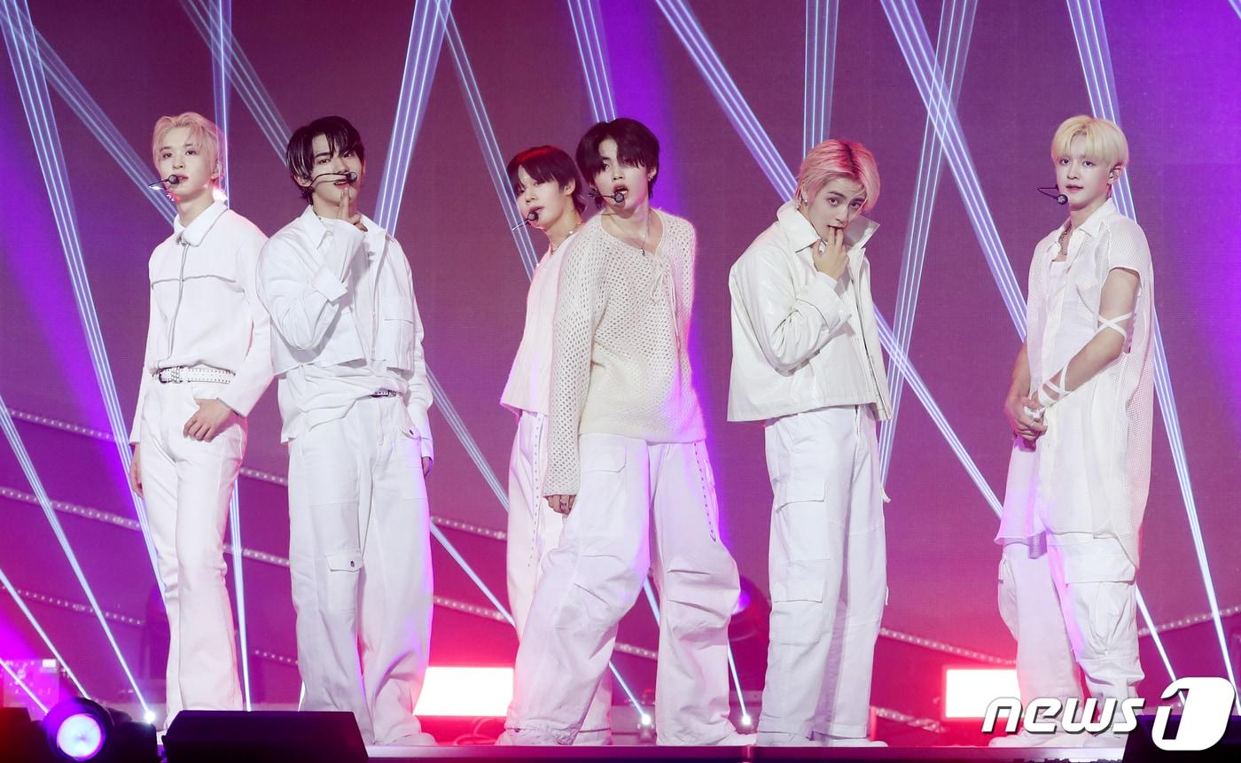 그룹 판타지 보이즈 ⓒ News1 권현진 기자