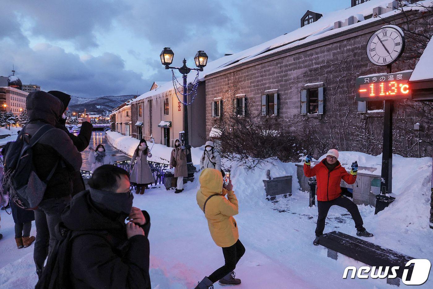 일본 홋카이도의 대표 겨울 여행지인 오타루 운하ⓒ AFP=뉴스1  
