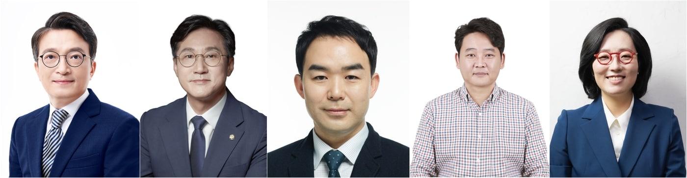 본문 이미지 - 22대 국회의원 선거 군산지역구 출마 예정자.(사진 왼쪽부터 김의겸, 신영대, 채이배, 이근열, 전수미). 2023.12.14/뉴스1