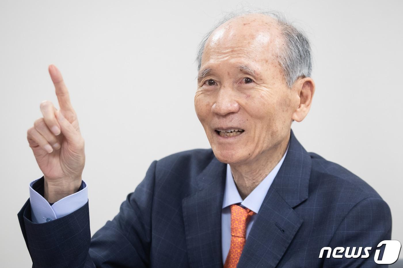 박재규 경남대학교 총장이 18일 서울 종로구 경남대학교 극동문제연구소에서 뉴스1과 인터뷰하고 있다. 2023.12.18/뉴스1 ⓒ News1 유승관 기자