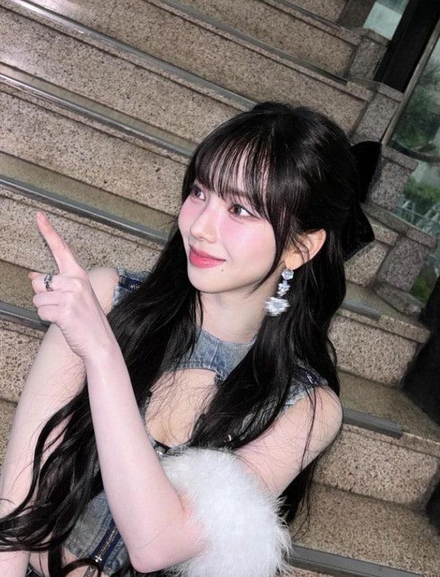 본문 이미지 - 카리나 SNS 캡처