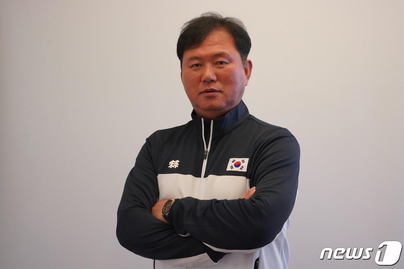 2024 양궁대표팀 총감독에 선임된 홍승진 청주시청 감독. (대한양궁협회 제공)