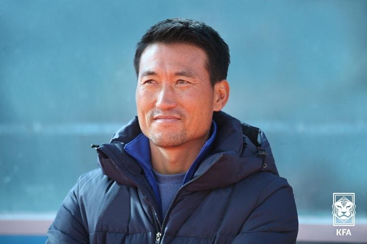 본문 이미지 - 백기타 U17 축구대표팀 감독 (대한축구협회 제공)