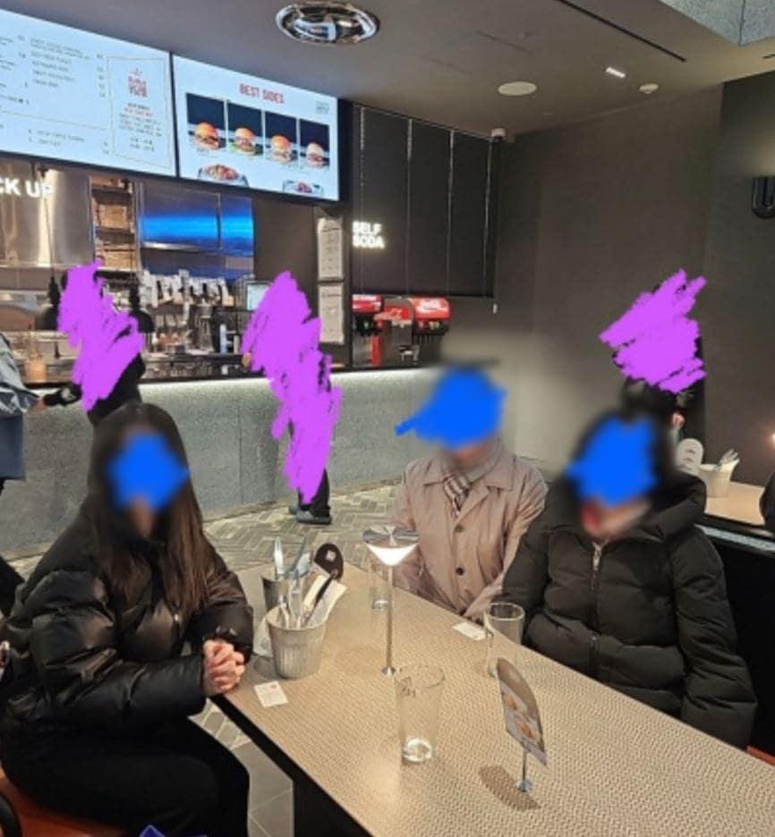 본문 이미지 - (온라인 커뮤니티 갈무리) /뉴스1