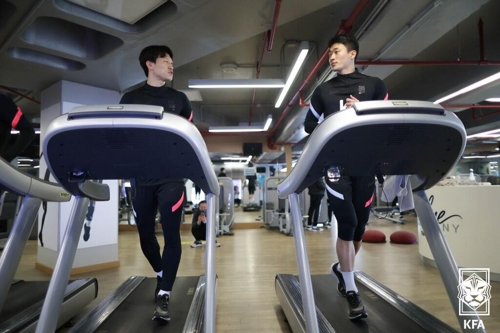 본문 이미지 - 국가대표팀의 훈련(대한축구협회 제공) 