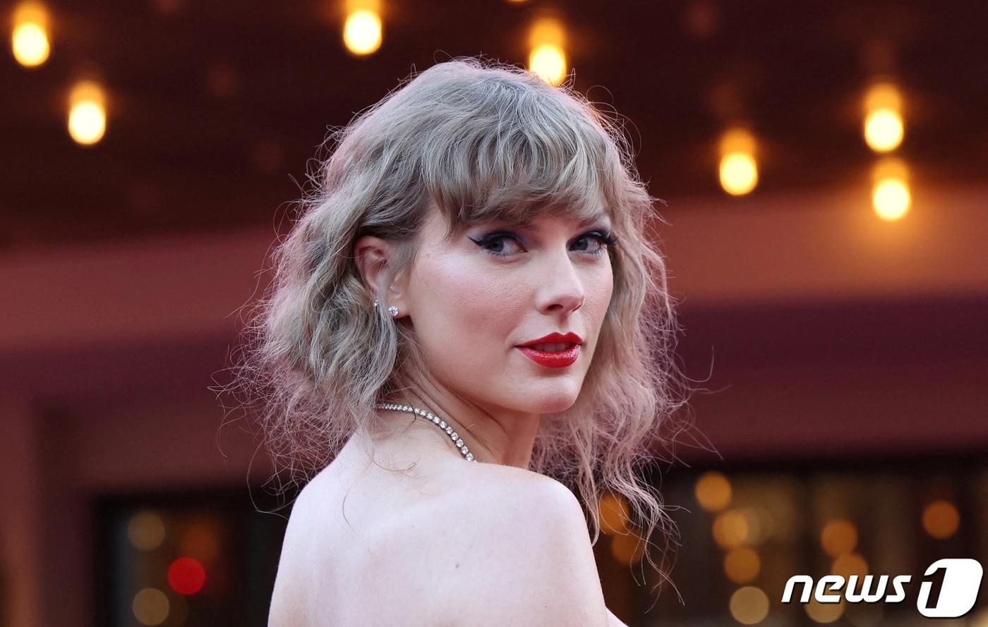미국 캘리포니아주 로스 앤젤레스에서 열린 영화 '테일러 스위프트: 디 에라스 투어' 시사회에 참석한 테일러 스위프트. 2023.10.11 ⓒ 로이터=뉴스1 ⓒ News1 정지윤 기자