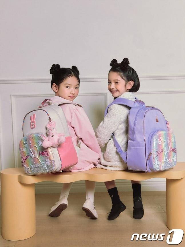 본문 이미지 - '2024년 신학기 책가방'.(삼성물산 패션부문 제공)