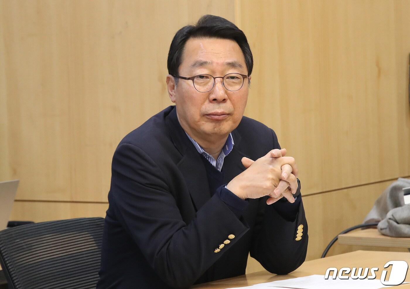 본문 이미지 - 윤영찬 더불어민주당 의원,/뉴스1 ⓒ News1 임세영 기자