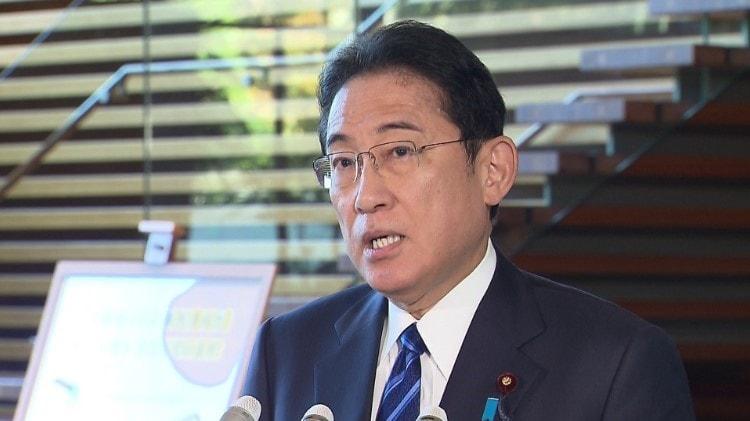 본문 이미지 - 기시다 후미오(岸田文雄) 일본 총리가 관저에서 기자들의 질문에 답하고 있다. (출처 : 총리관저 누리집) 2023.11.30/