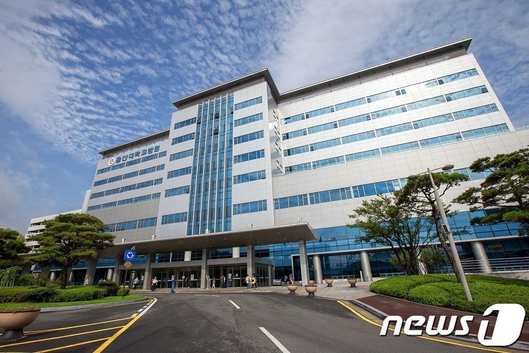 본문 이미지 - 울산대학교병원 전경.(울산대학교병원 제공)