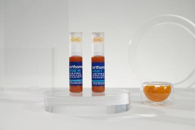 본문 이미지 - 오쏘몰 바이탈 m,f 사진제공 = 동아제약
