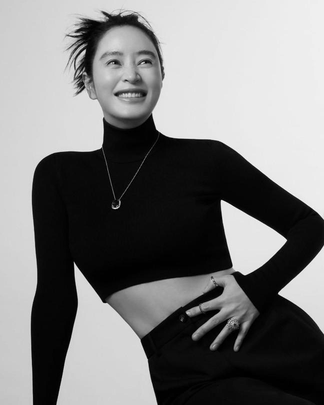 본문 이미지 - 김혜수 인스타그램 갈무리