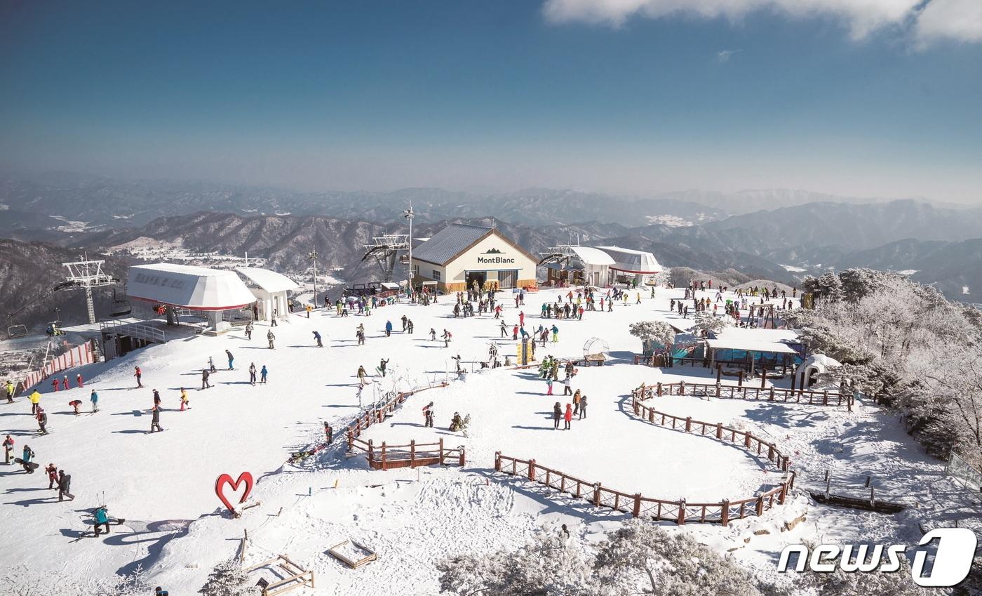 휘닉스 스노우파크 정상 몽블랑(휘닉스 제공)