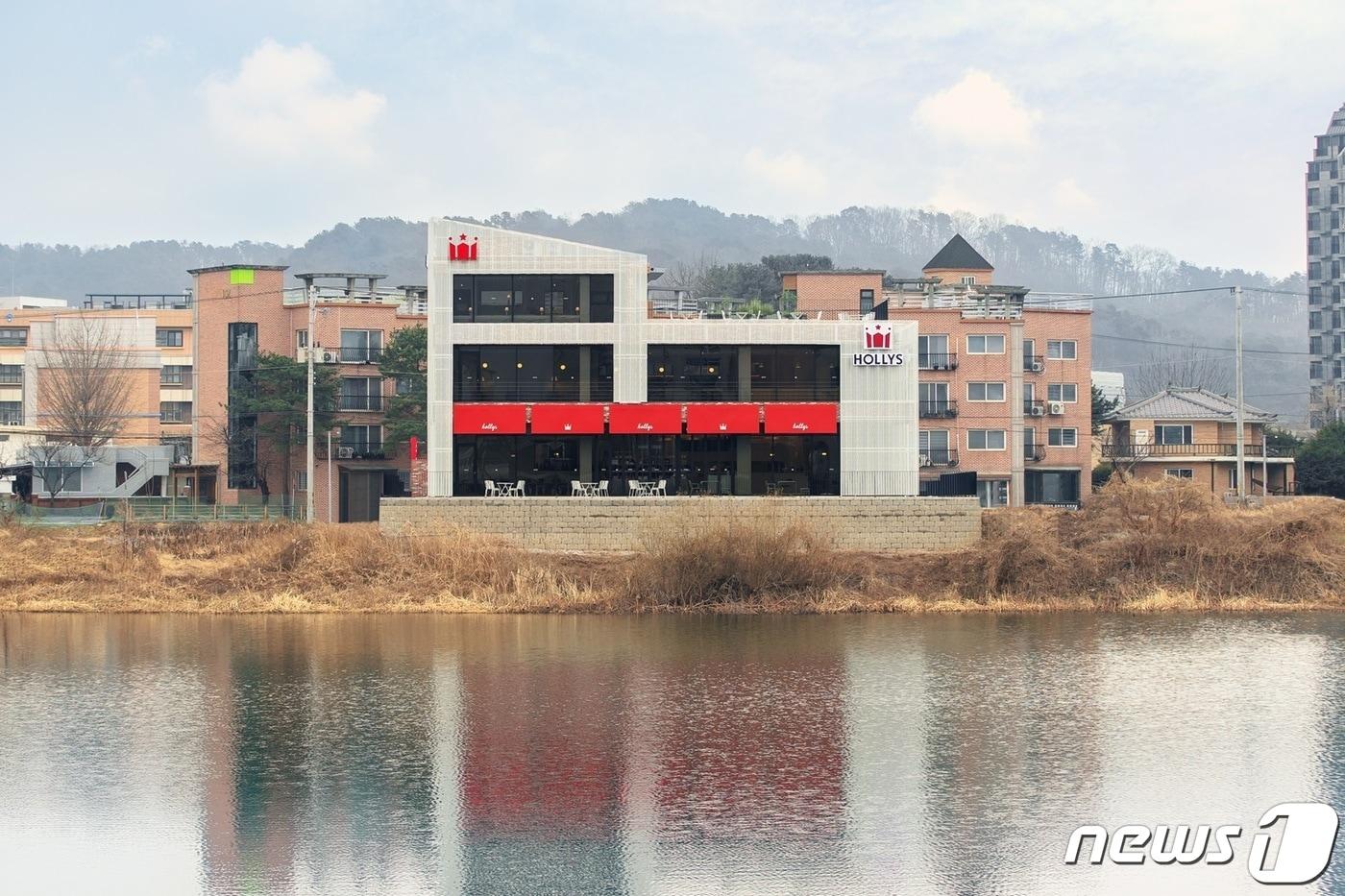 할리스 양평북한강DI점 외관.(할리스 제공)