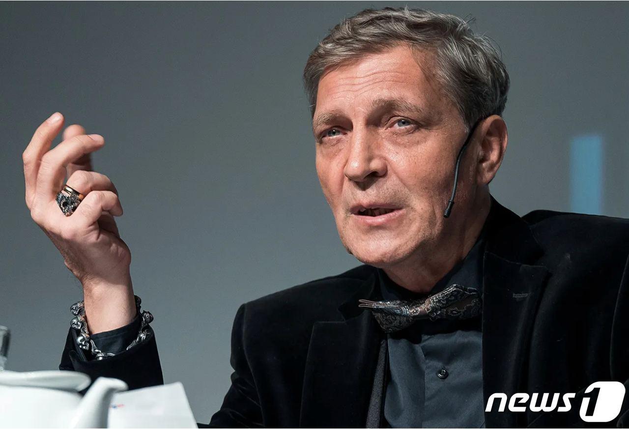 본문 이미지 - 러시아의 언론인 알렉산드르 네브조로프&#40;63&#41;.2023.02.01/뉴스1&#40;텔레그램 갈무리&#41;