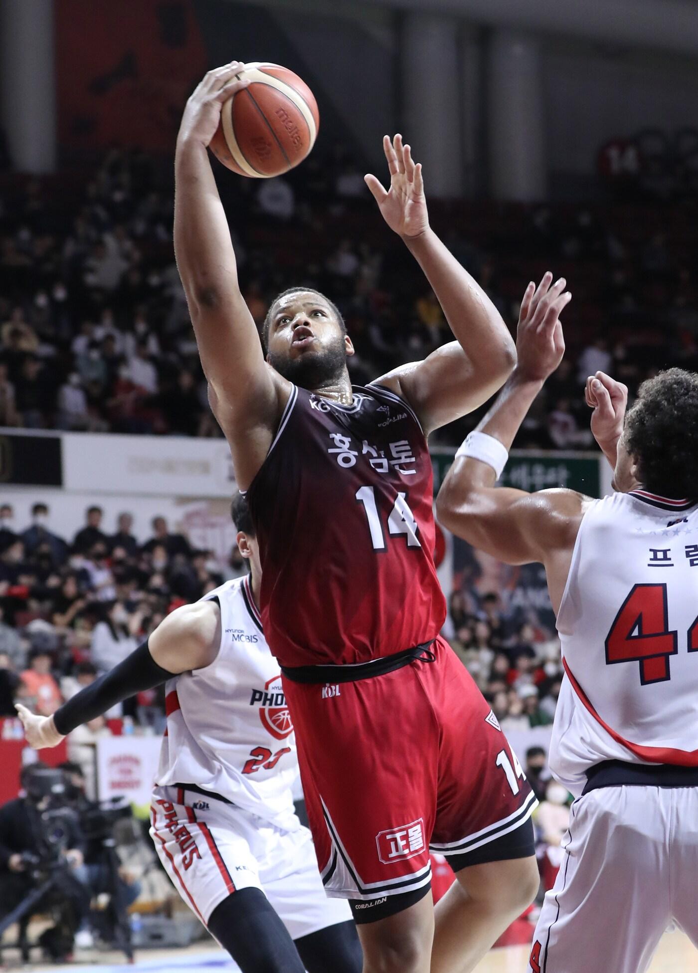 본문 이미지 - 안양 KGC의 외국인 선수 오마리 스펠맨.(KBL 제공)