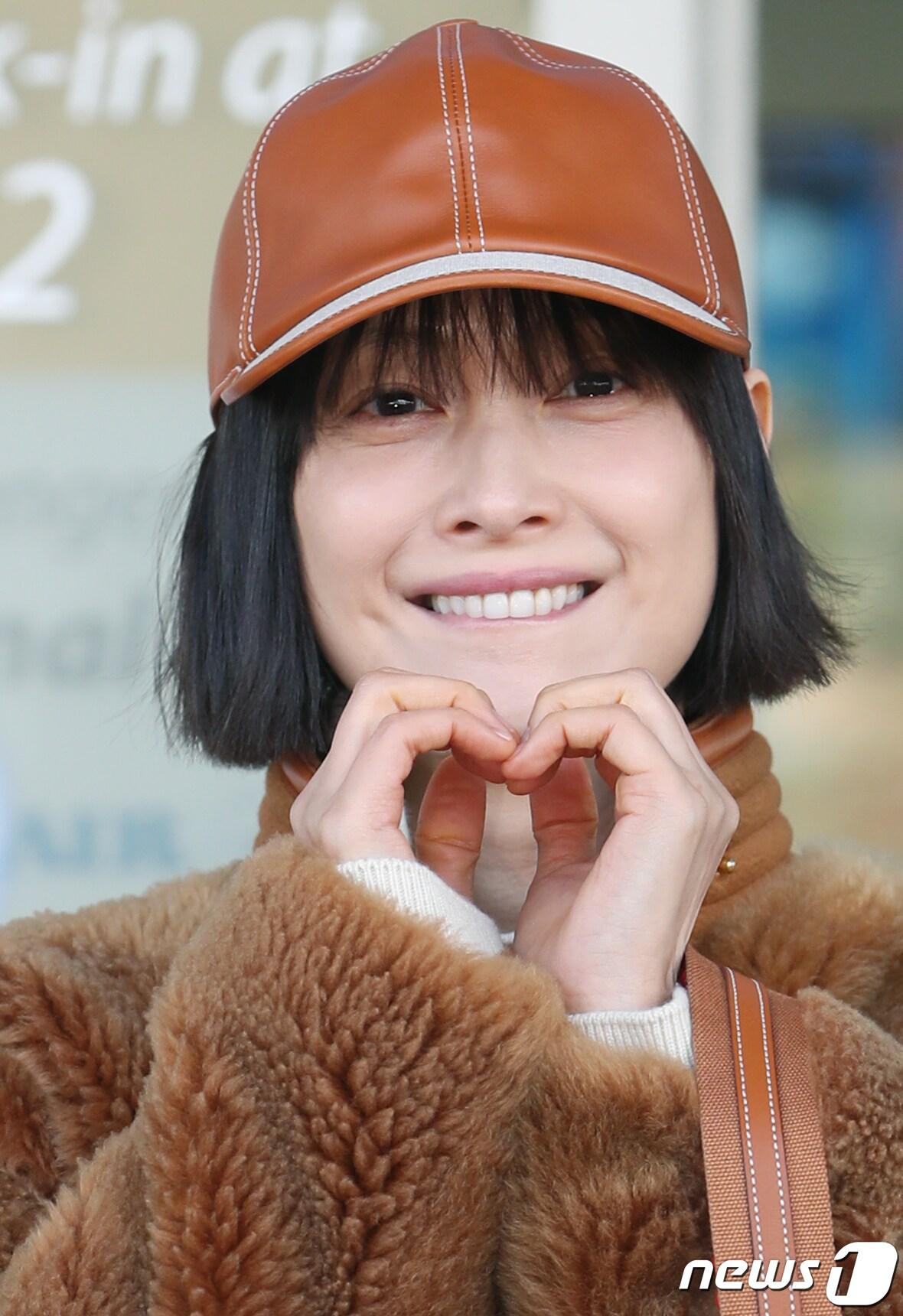 본문 이미지 - 배우 이나영이 40대 나이에도 여전한 미모를 자랑했다. ⓒ News1 권현진 기자