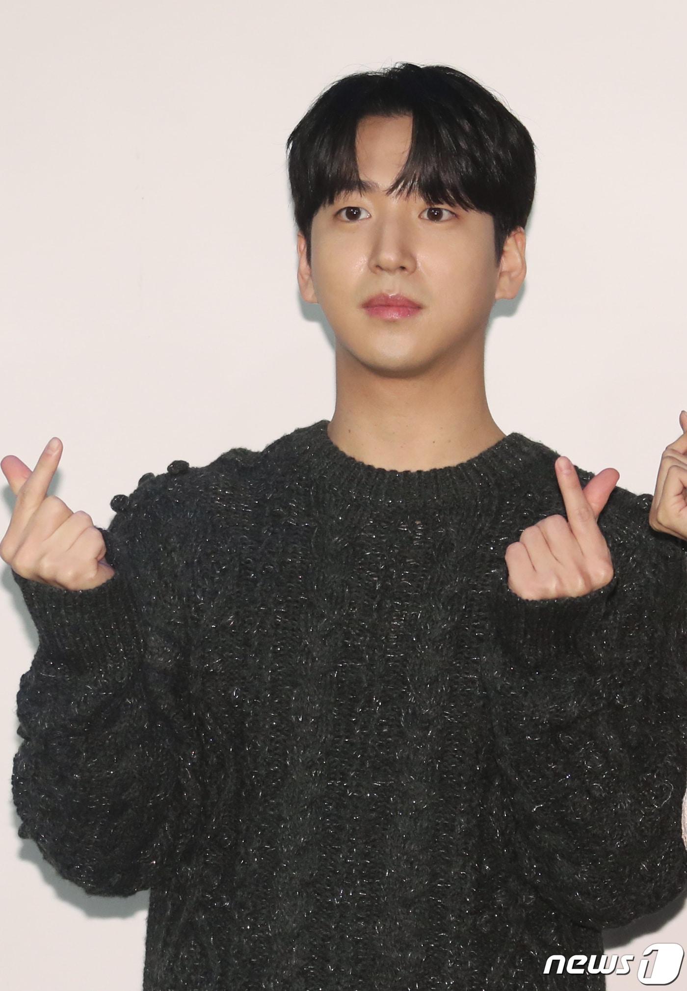 본문 이미지 - 배우 차선우가 포즈를 취하고 있다. 2023.2.16/뉴스1 ⓒ News1 권현진 기자