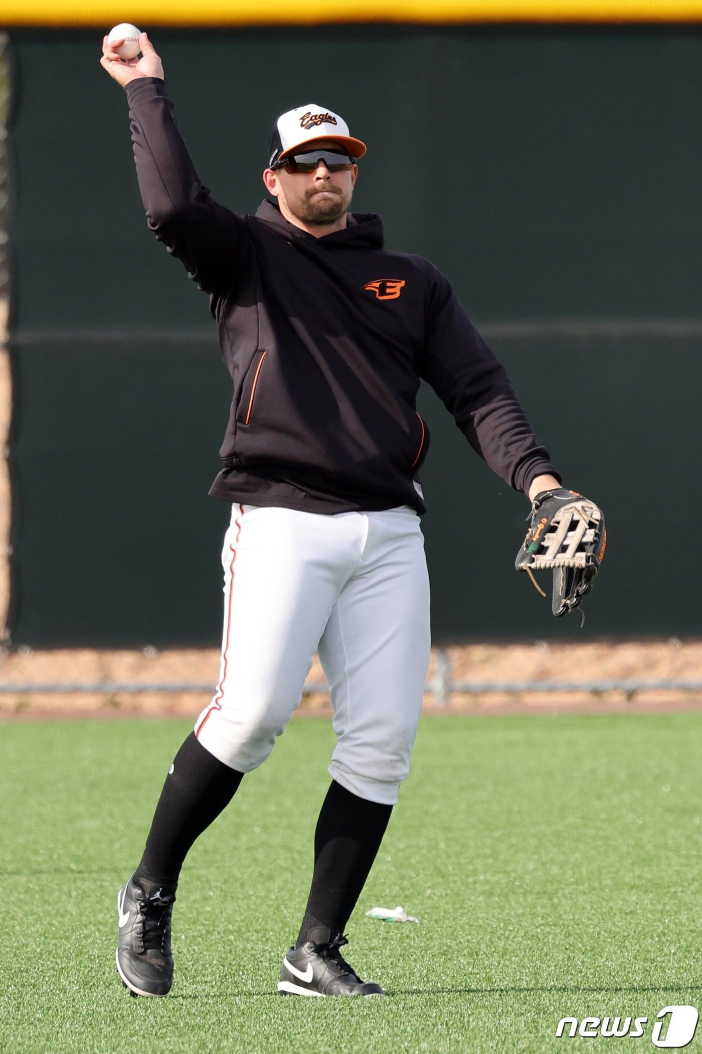 본문 이미지 - 한화 이글스 오그레디. 2023.2.19/뉴스1 ⓒ News1 황기선 기자