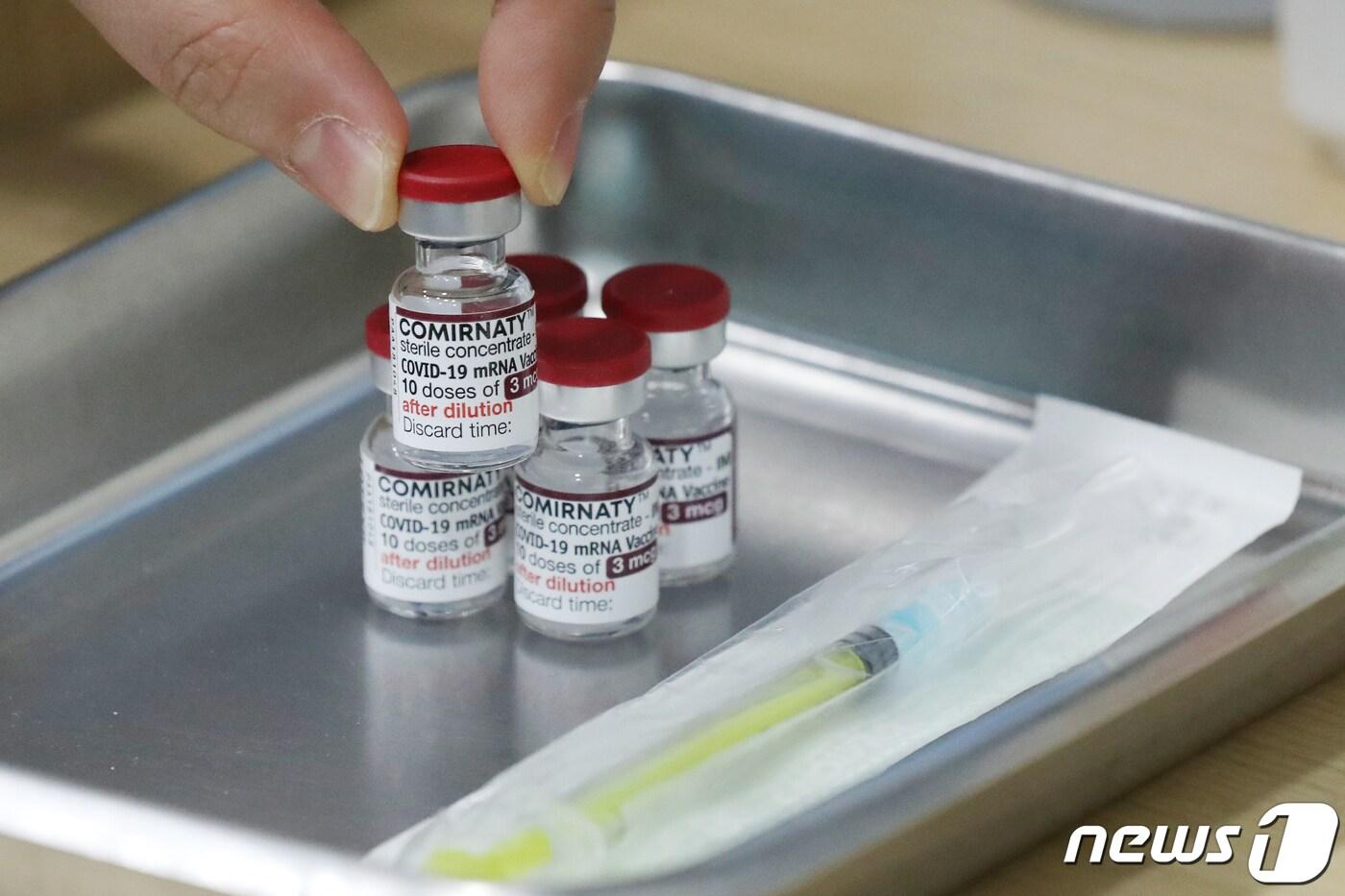 본문 이미지 - 서울의 한 소아청소년 전문병원에 영유아용 백신이 준비 돼 있다.0/뉴스1 ⓒ News1 민경석 기자