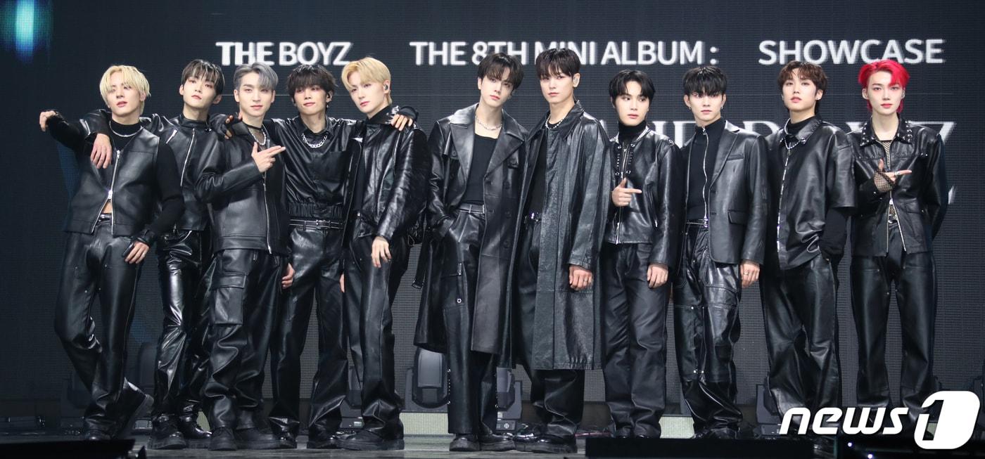 그룹 더보이즈(THE BOYZ) 에릭(왼쪽부터)과 케빈, 상연, 선우, 현재, 영훈, 주연, 주학년, 큐, 제이콥, 뉴 2023.2.20/뉴스1 ⓒ News1 권현진 기자