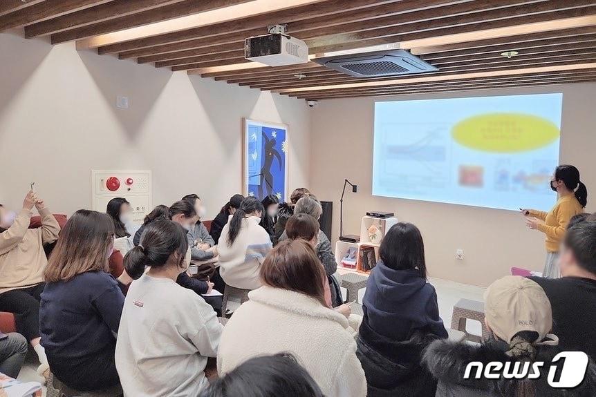 본문 이미지 - 고양이병원 소설 제공 /뉴스1