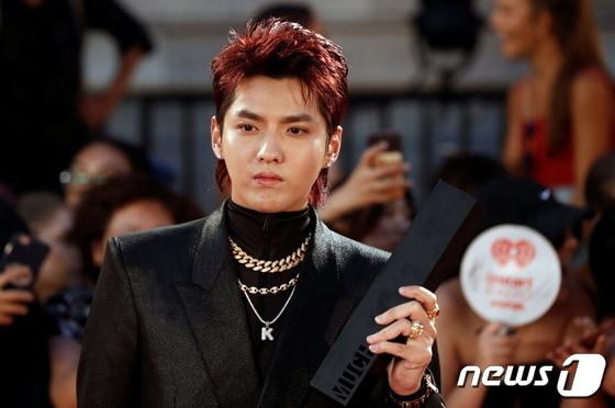 본문 이미지 - 아이돌 그룹 엑소(EXO)의 전 멤버인 크리스. ⓒ 로이터=뉴스1 ⓒ News1