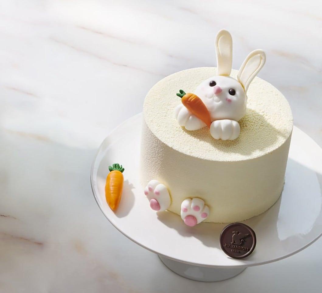 본문 이미지 - 파티세리 토끼 케이크(JW 메리어트 호텔 서울 제공)