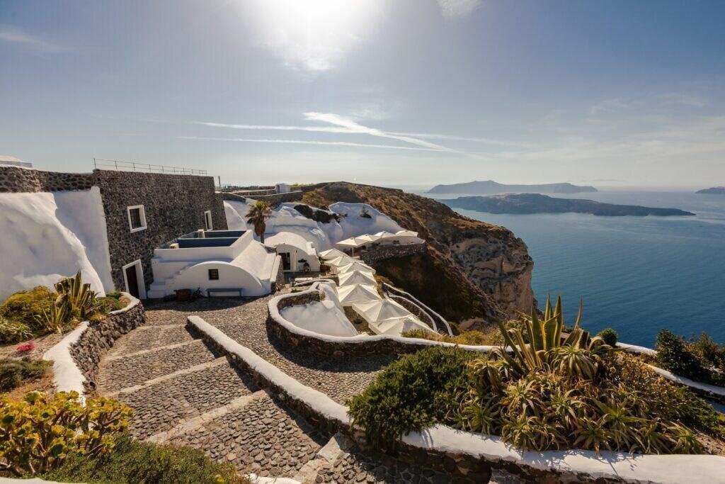 본문 이미지 - 산토리니 와이너리 전경(롯데관광개발 제공)