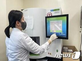 본문 이미지 - 광주 호흡기 환자 바이러스 다양화.(광주시보건환경연구원 제공)/뉴스1 