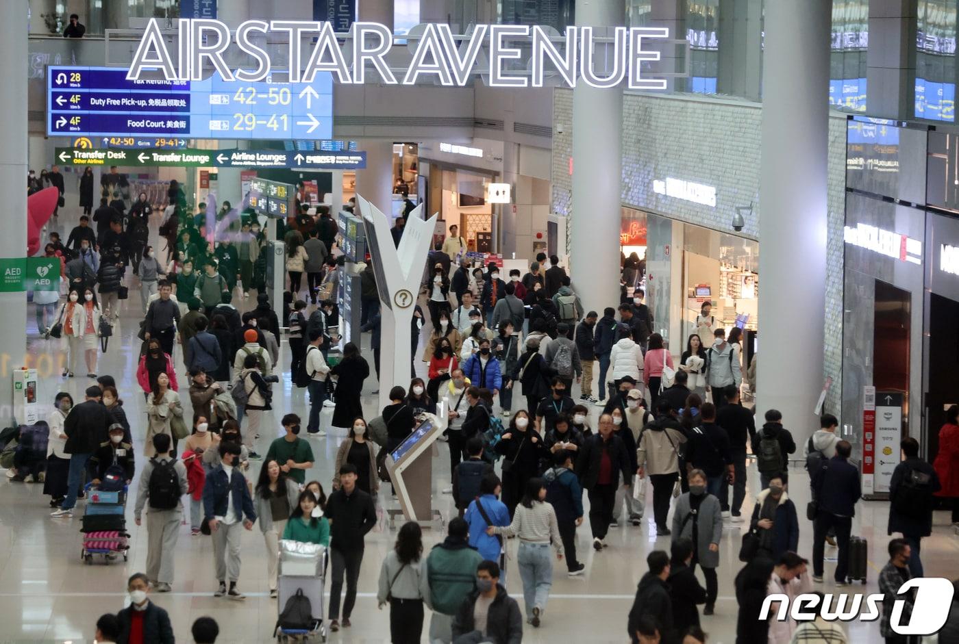 인천국제공항 제1여객터미널 면세점 ⓒ News1 김진환 기자