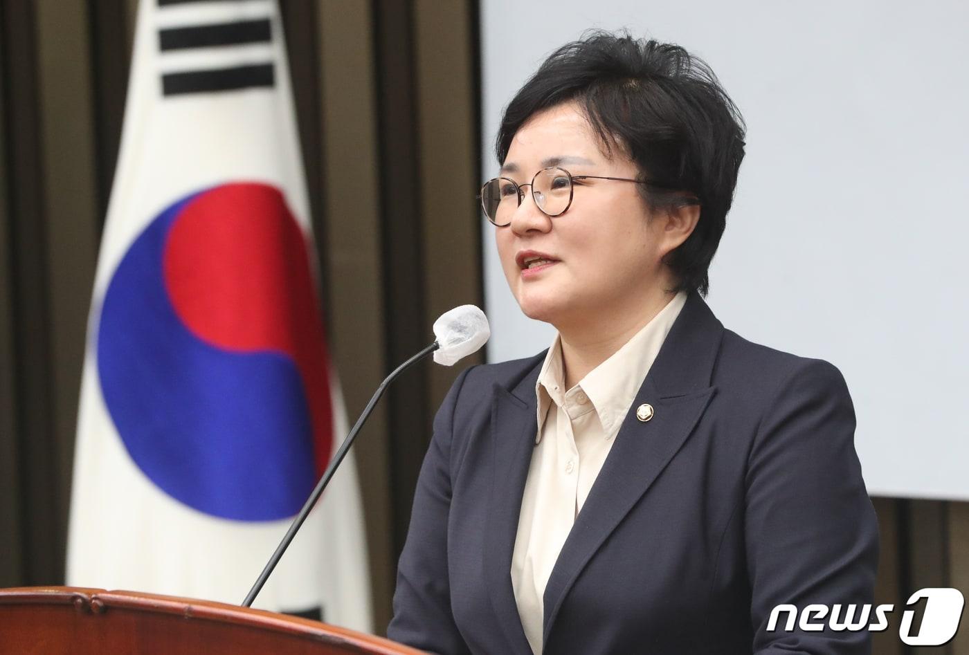조수진 국민의힘 최고위원이 10일 서울 여의도 국회에서 열린 정책의원총회에서 인사말을 하고 있다. 2023.3.10/뉴스1 ⓒ News1 허경 기자