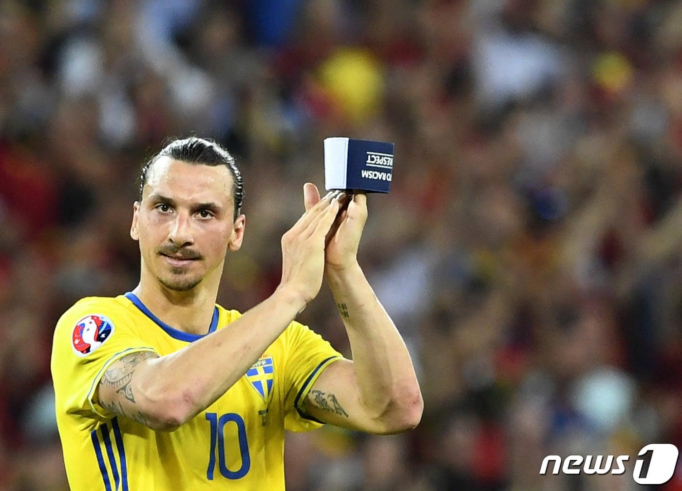 본문 이미지 - 스웨덴 공격수 즐라탄 이브라히모비치 ⓒ AFP=뉴스1