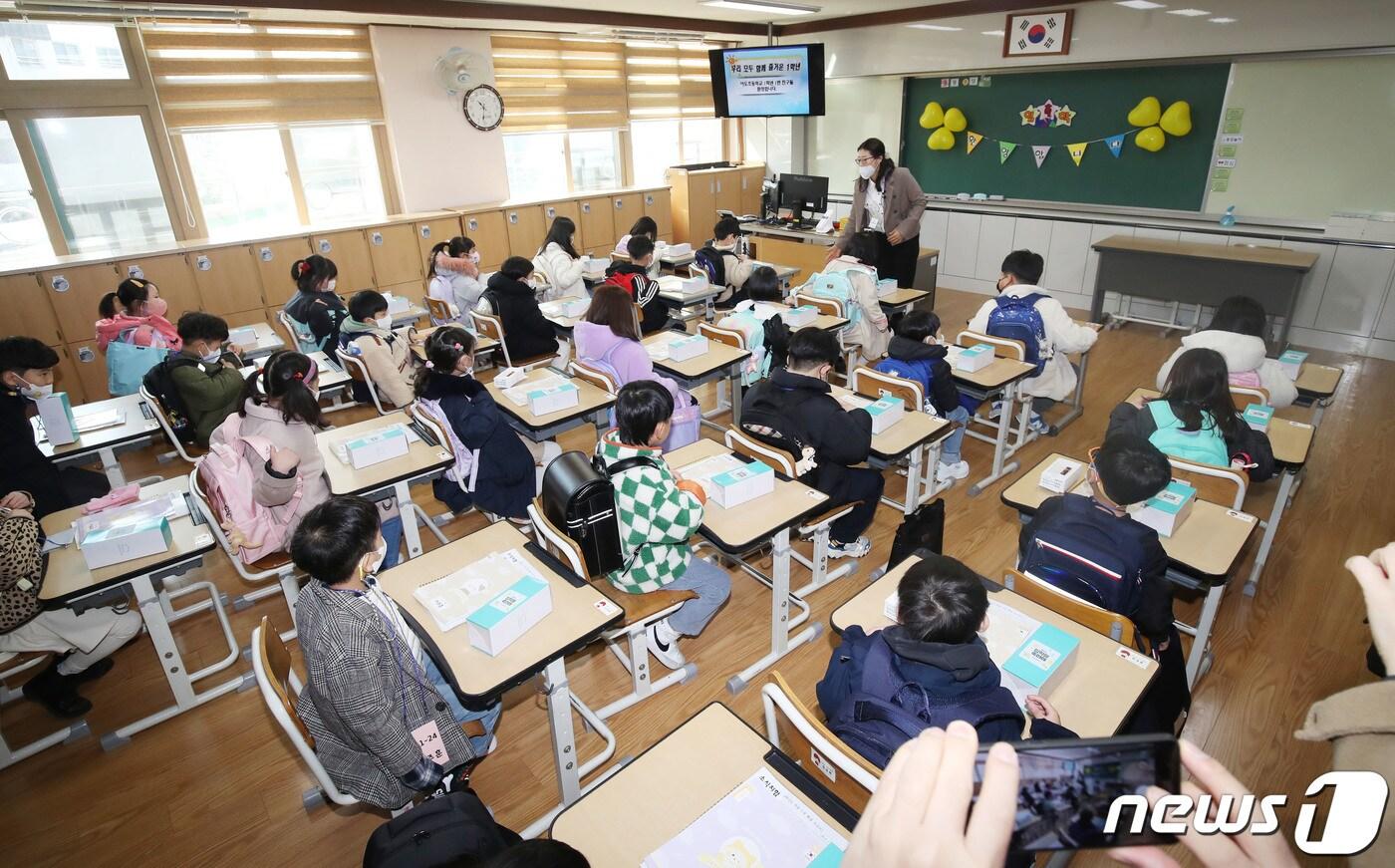 한 초등학교 교실의 모습. (사진은 기사 내용과 무관함) / 뉴스1 ⓒ News1 오현지 기자