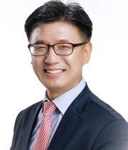 본문 이미지 - 김동근 교수 