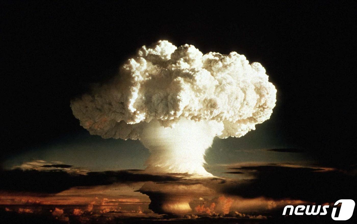 본문 이미지 - 미국 핵실험. ⓒ 로이터=뉴스1