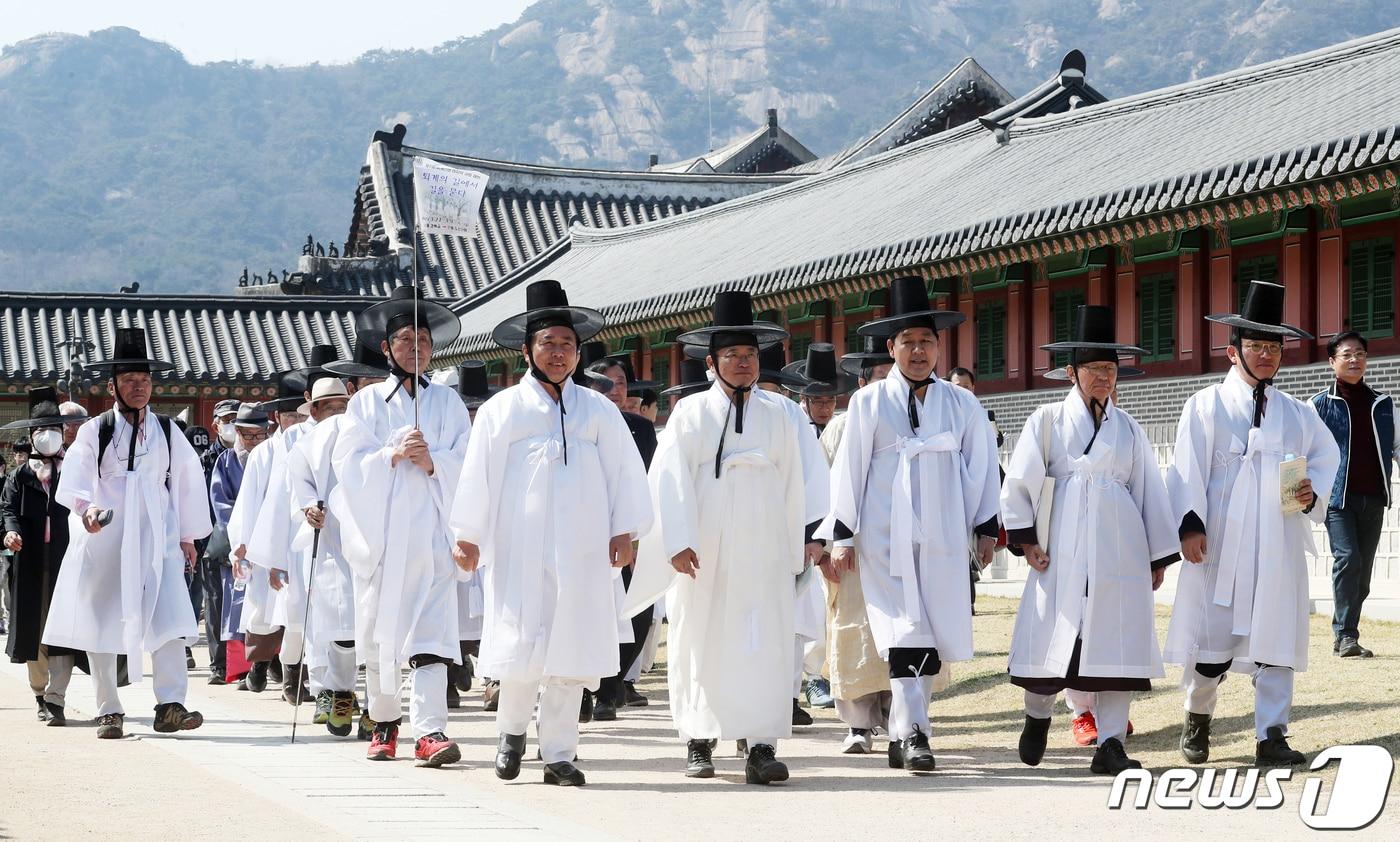 본문 이미지 - 퇴계선생 귀향길 재현행사 (자료사진) /뉴스1