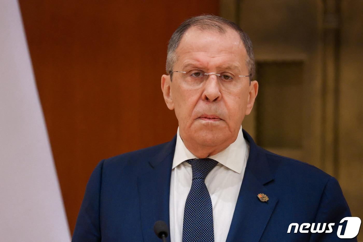 세르게이 라브로프 러시아 외무장관이 2일(현지시간) 인도 뉴델리에서 열린 주요 20개국(G20) 외교장관회의 이후 기자회견을 하고 있다. ⓒ 로이터=뉴스1 ⓒ News1 정윤영 기자
