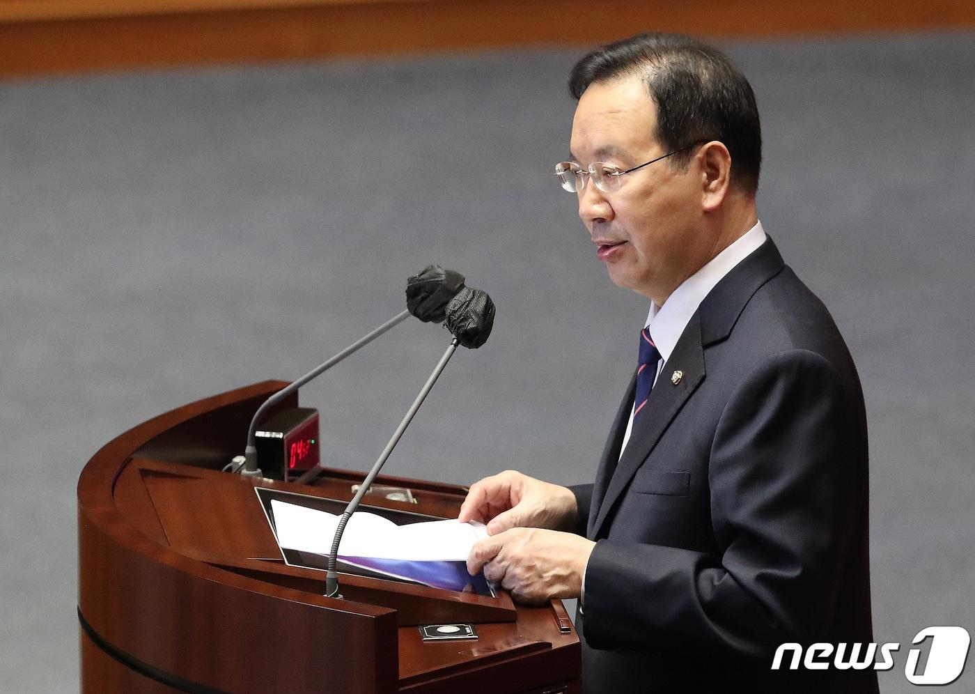본문 이미지 - 하영제 국민의힘 의원이 30일 오후 서울 여의도 국회에서 열린 제404회 국회(임시회) 제2차 본회의에서 자신에 대한 체포동의안 관련 신상 발언을 하고 있다. 2023.3.30/뉴스1 ⓒ News1 임세영 기자