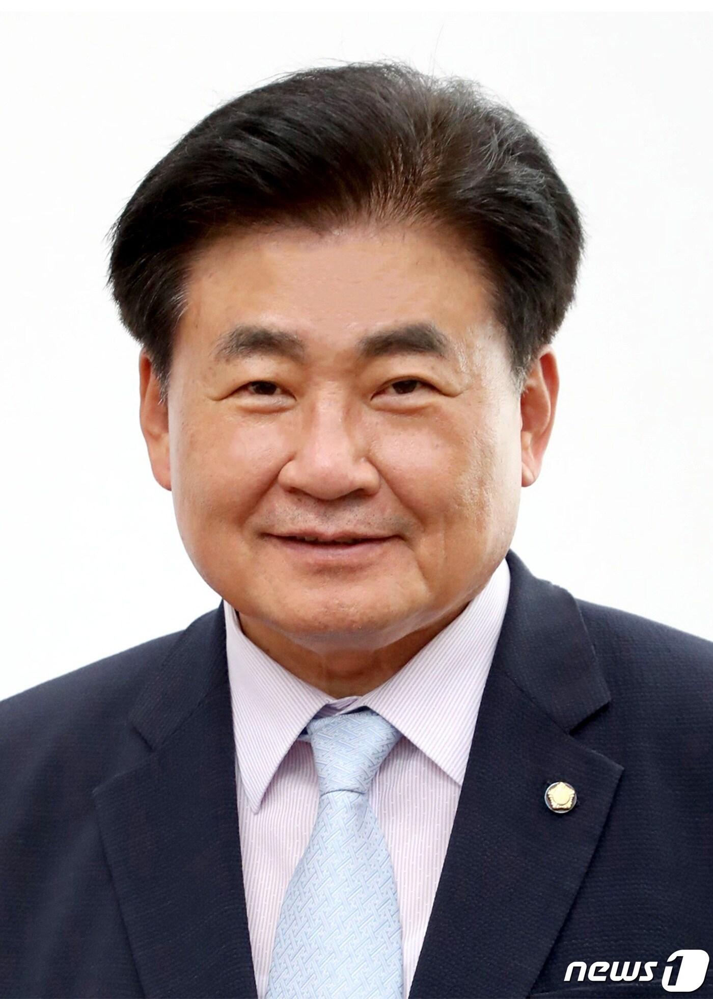 본문 이미지 - 소병훈 국회 농림축산식품해양수산위원장 