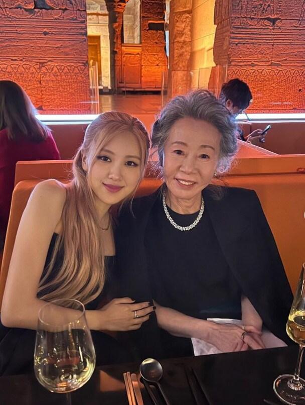 본문 이미지 - 로제 윤여정