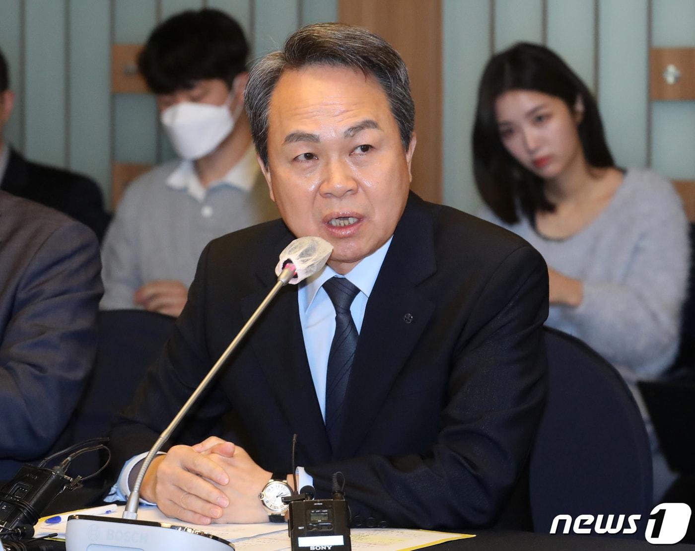 본문 이미지 - 진옥동 신한금융지주 회장. 2023.3.31/뉴스1 ⓒ News1 송원영 기자