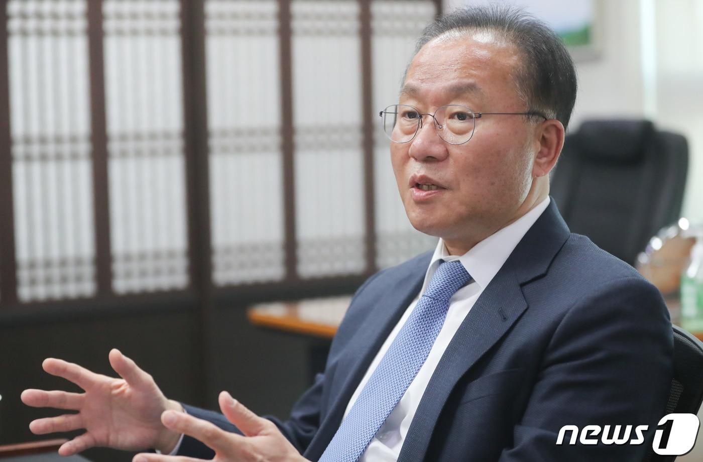 본문 이미지 - 윤재옥 국민의힘 의원이 31일 서울 여의도 국회 의원회관에서 뉴스1과 인터뷰를 하고 있다. 2023.3.31/뉴스1 ⓒ News1 허경 기자
