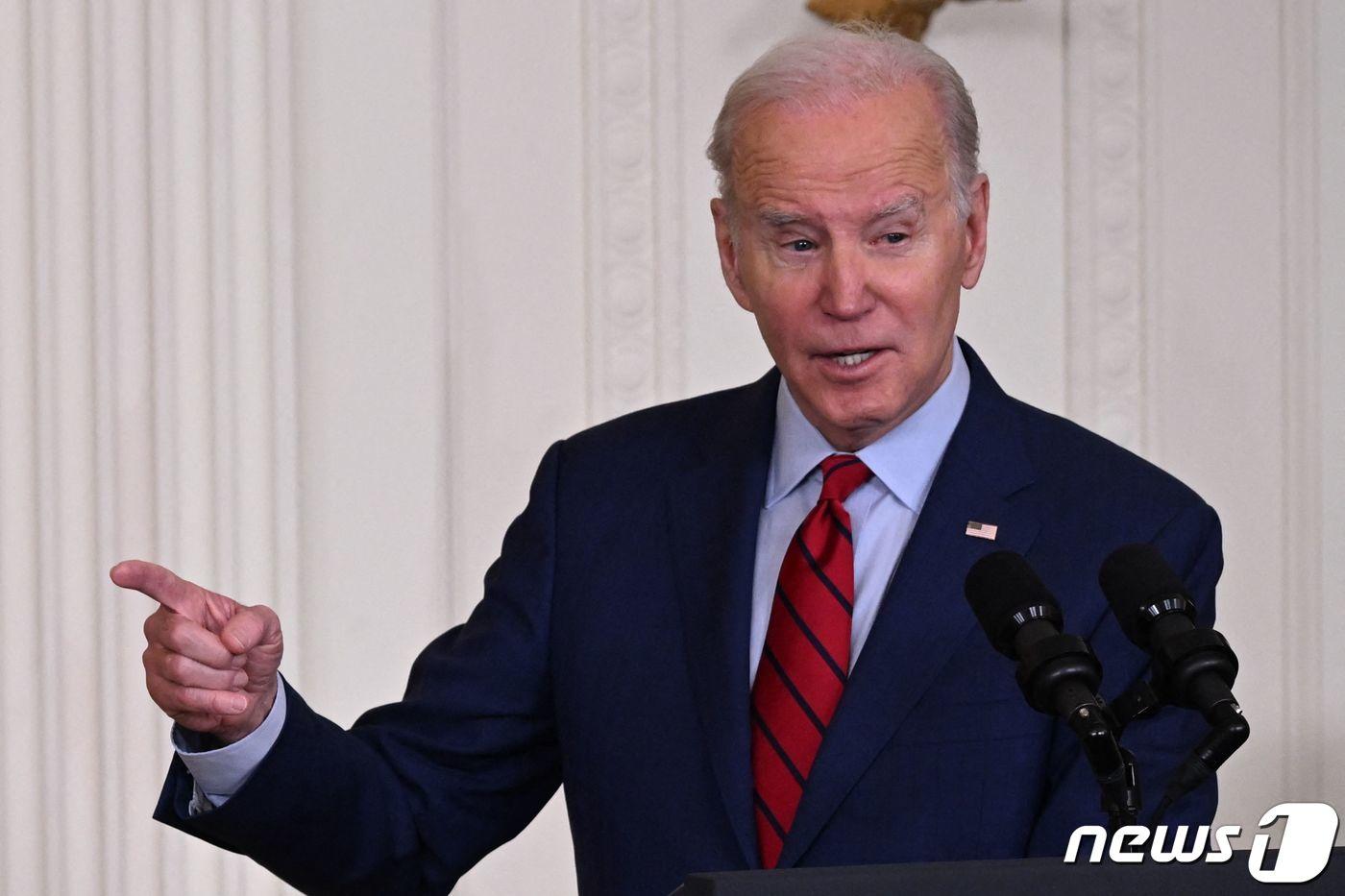 조 바이든 미국 대통령이 3일 (현지시간) 워싱턴 백악관에서 베트남전 참전 용사의 명예 훈장 수여식서 연설을 하고 있다. ⓒ AFP=뉴스1 ⓒ News1 우동명 기자