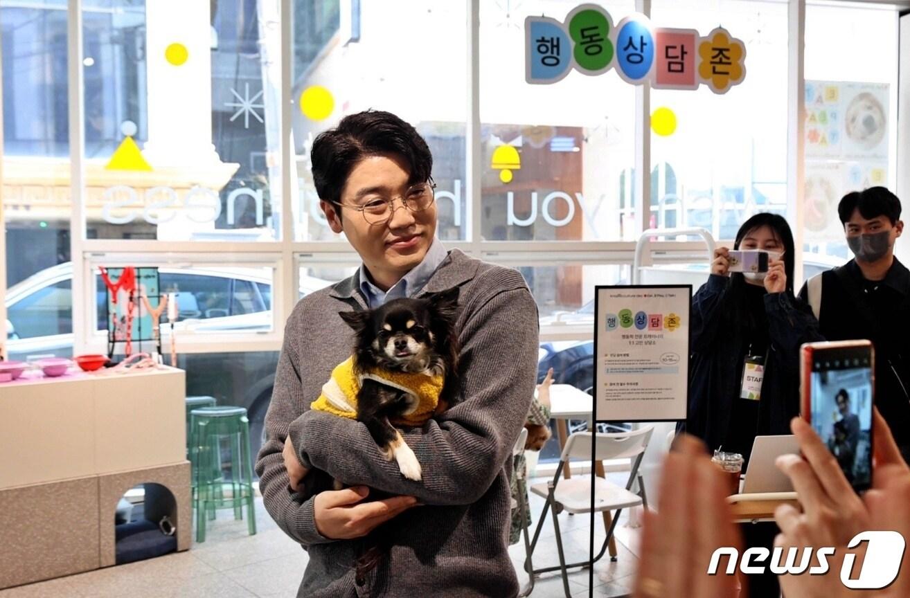 본문 이미지 - 스파크펫은 5일 서울 강남구 청담동 놀로스퀘어에서 '컬처데이' 행사를 진행했다.(스파크펫 제공) ⓒ 뉴스1