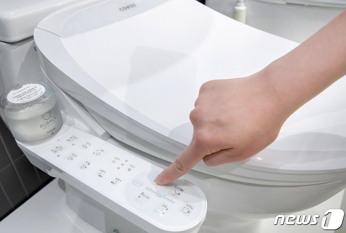 본문 이미지 - 코웨이 점자 안내서비스(코웨이 제공) 