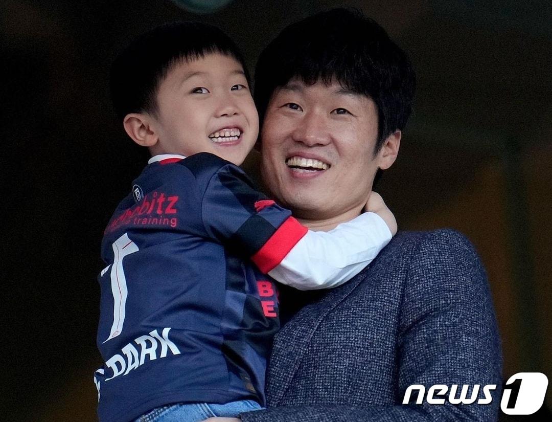 본문 이미지 - (아인트호벤 인스타그램 갈무리)